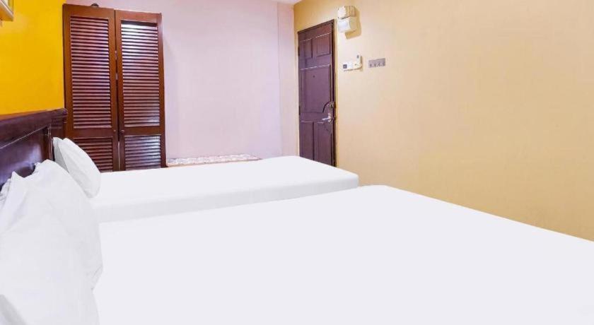 Oyo 90486 New Station Hotel Klang Dış mekan fotoğraf